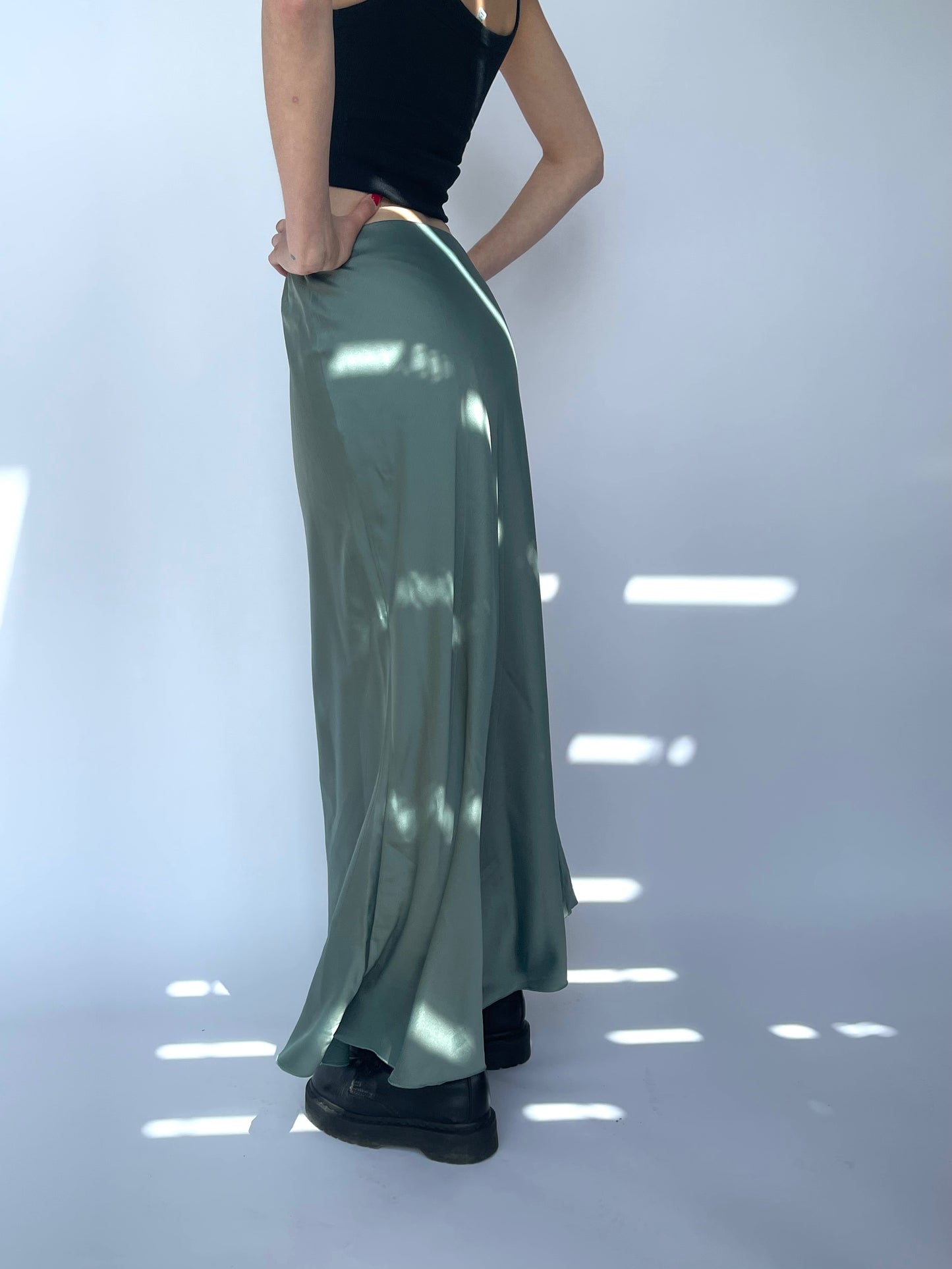 Jupe effet satiné vert d'eau