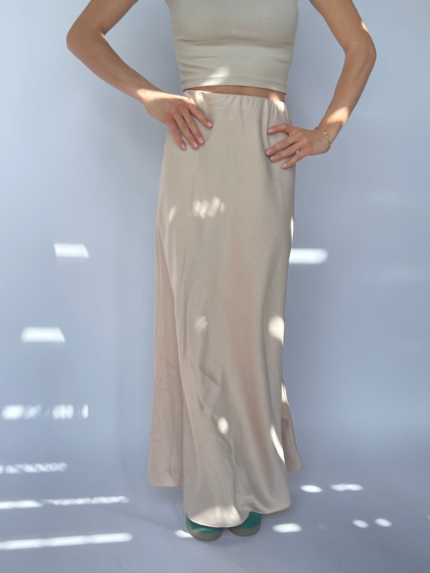 Jupe effet satiné beige