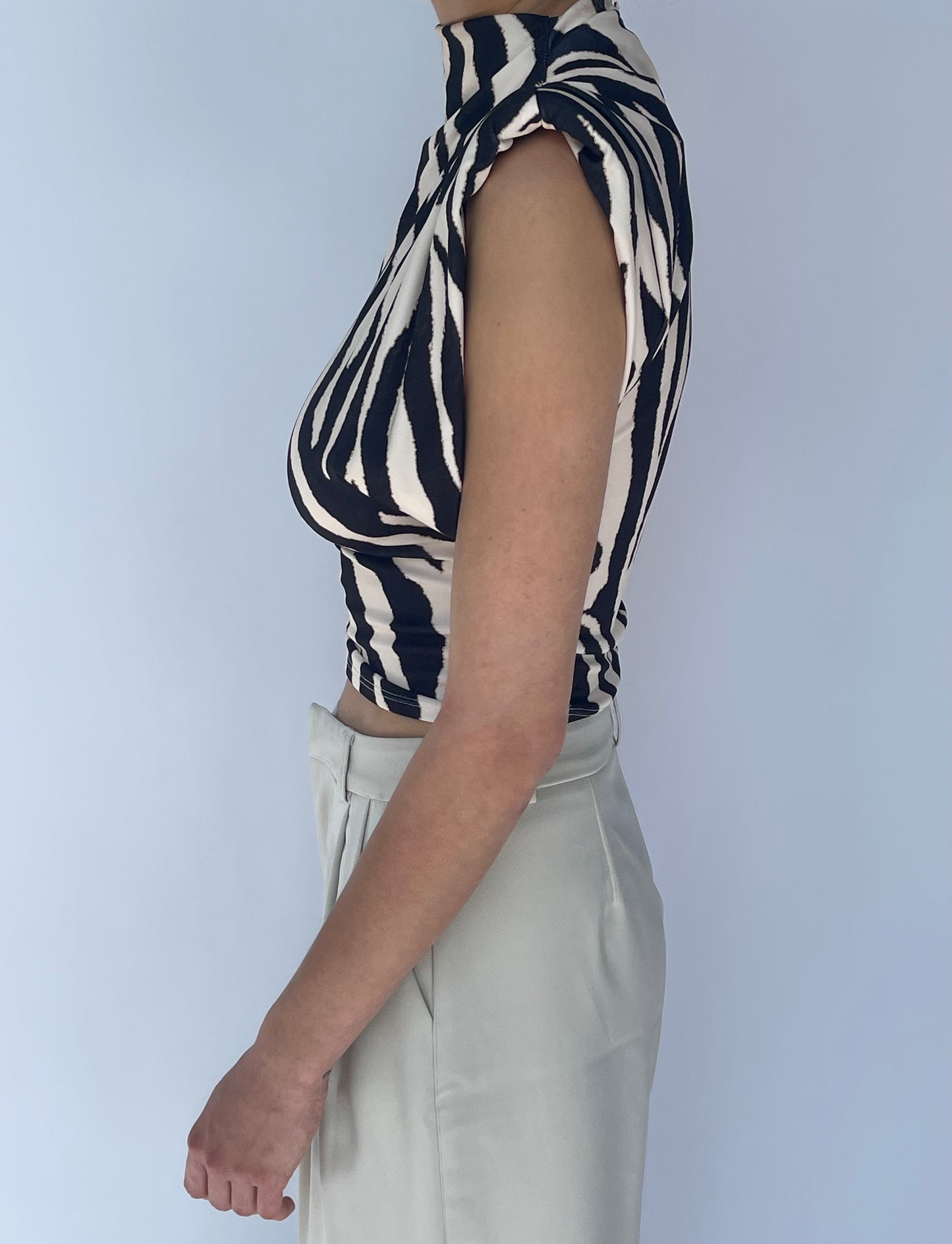 Top zèbre à épaulettes