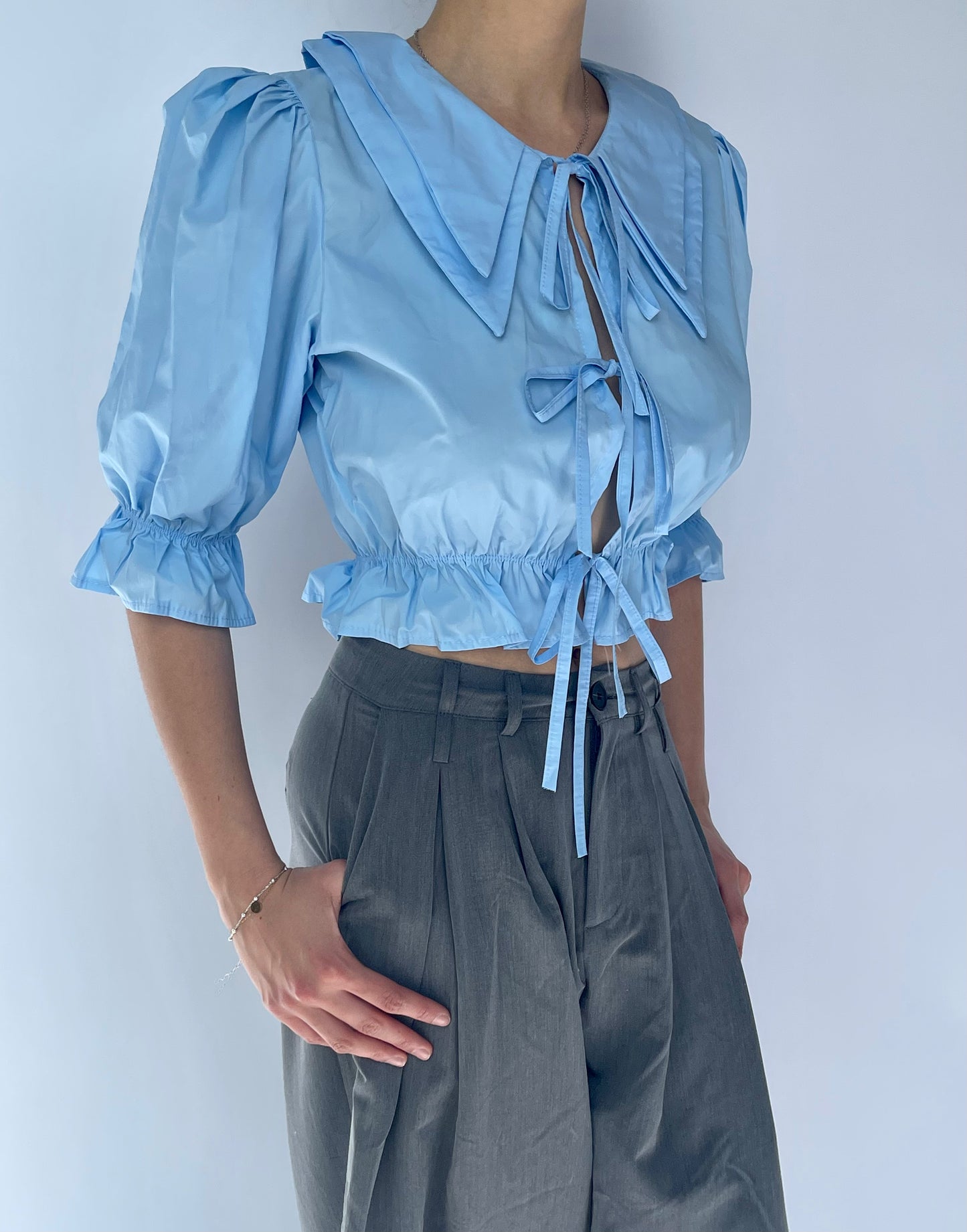Blouse col Claudine bleue